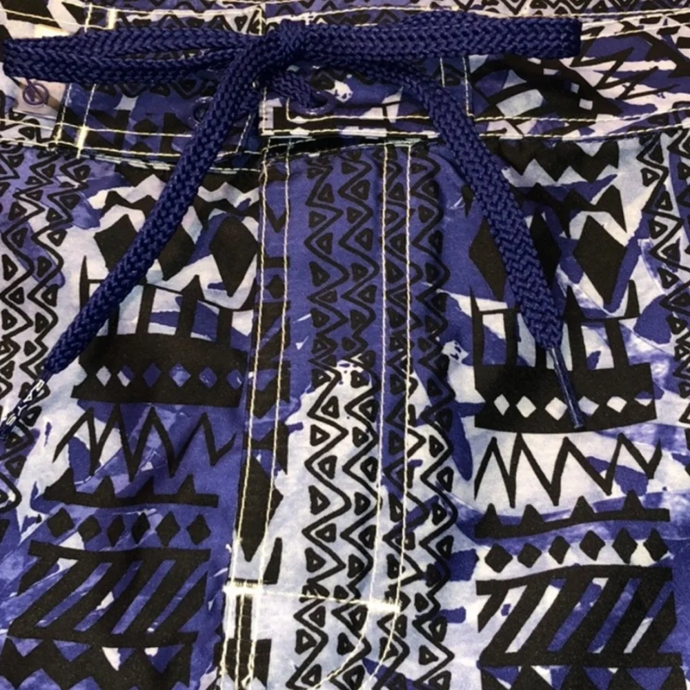 Beach Rays Shorts - Picture 2 of 16